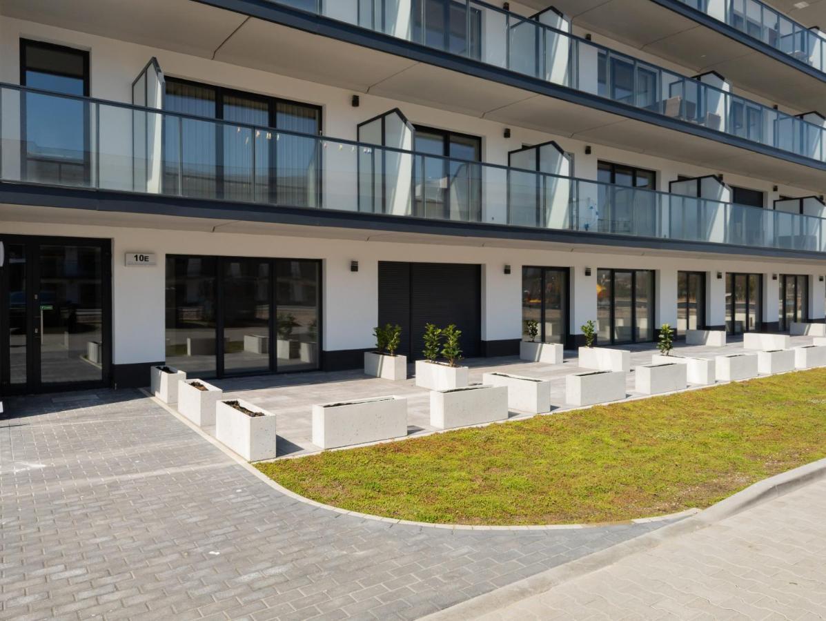 Wellness & Spa Resort Dziwnow Riverfront Apartments With Parking By Noclegi Renters Exteriör bild