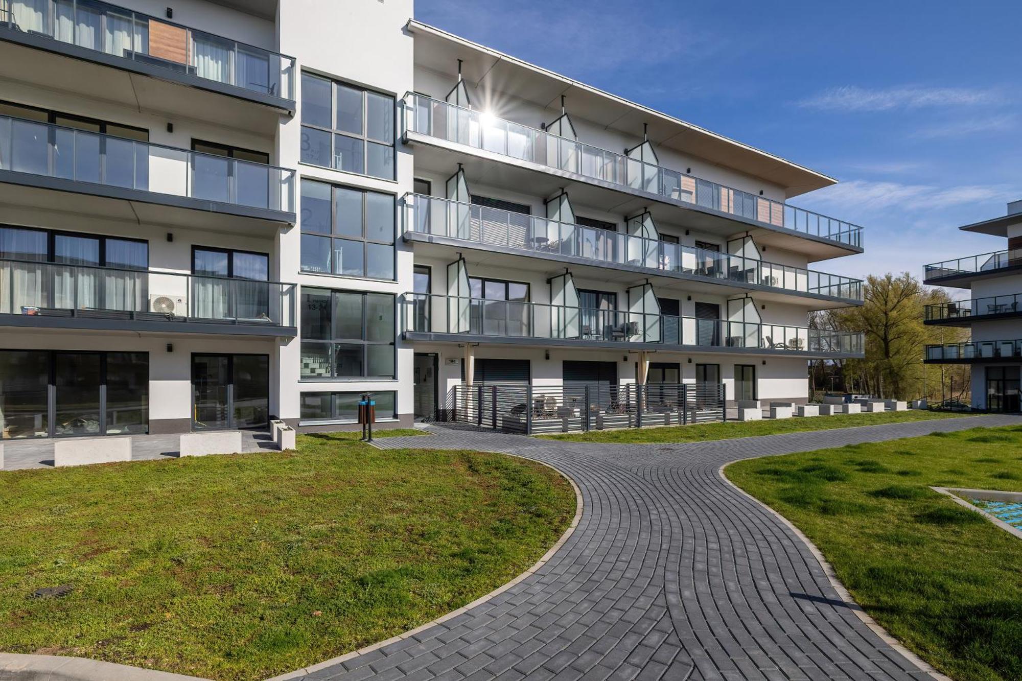 Wellness & Spa Resort Dziwnow Riverfront Apartments With Parking By Noclegi Renters Exteriör bild